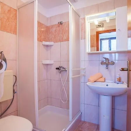 Apartment Muzic Cres Zewnętrze zdjęcie